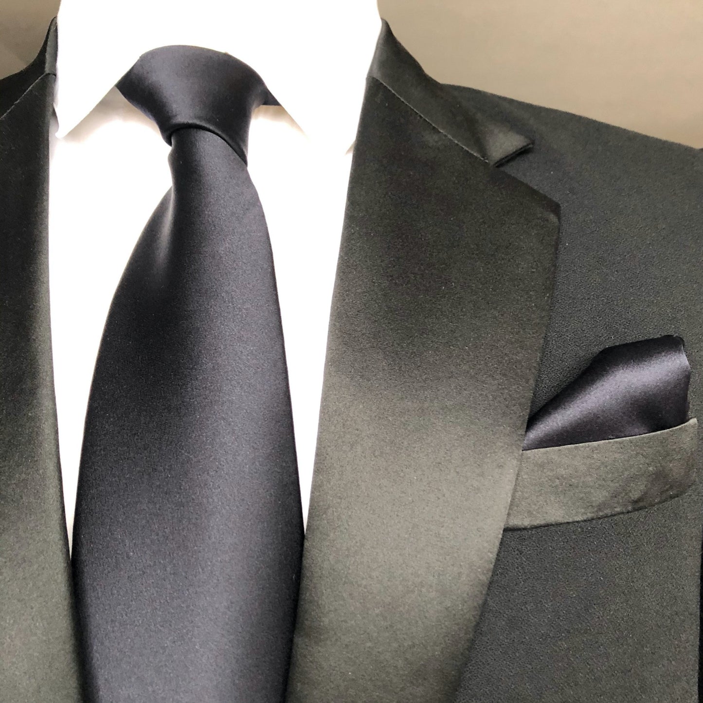 Dark Navy Blue Tie with Dark Navy Blue Pocket Square