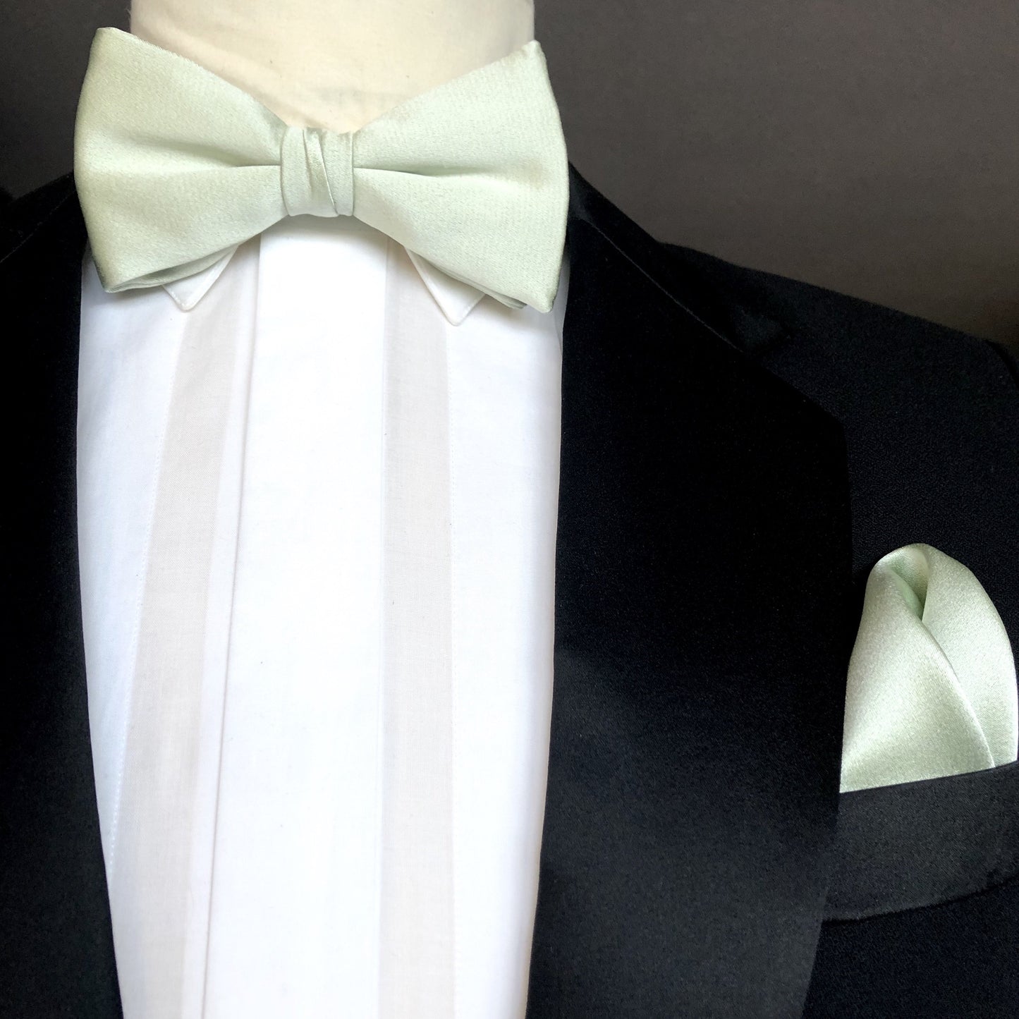 Mint Silk Pre Tied Bow Tie with Mint Silk Pocket square