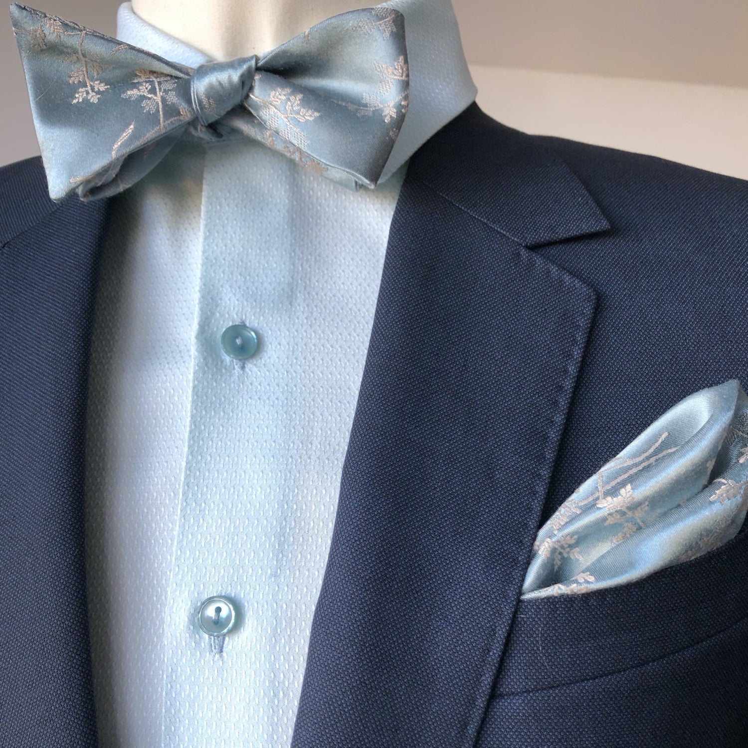 Dusty Blue Floral Self Tie Bow tie with Dusty Blue Pocket Square by German Valdivia 